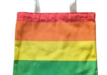 Handlepose i regnbuens farger. Nydelig totebag.