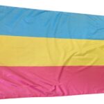 Det panseksuelle flagget i størrelsen 90x150 cm. Fargene blå, gul og rosa.