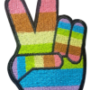 Pride peacetegn broderi i pridefargene.