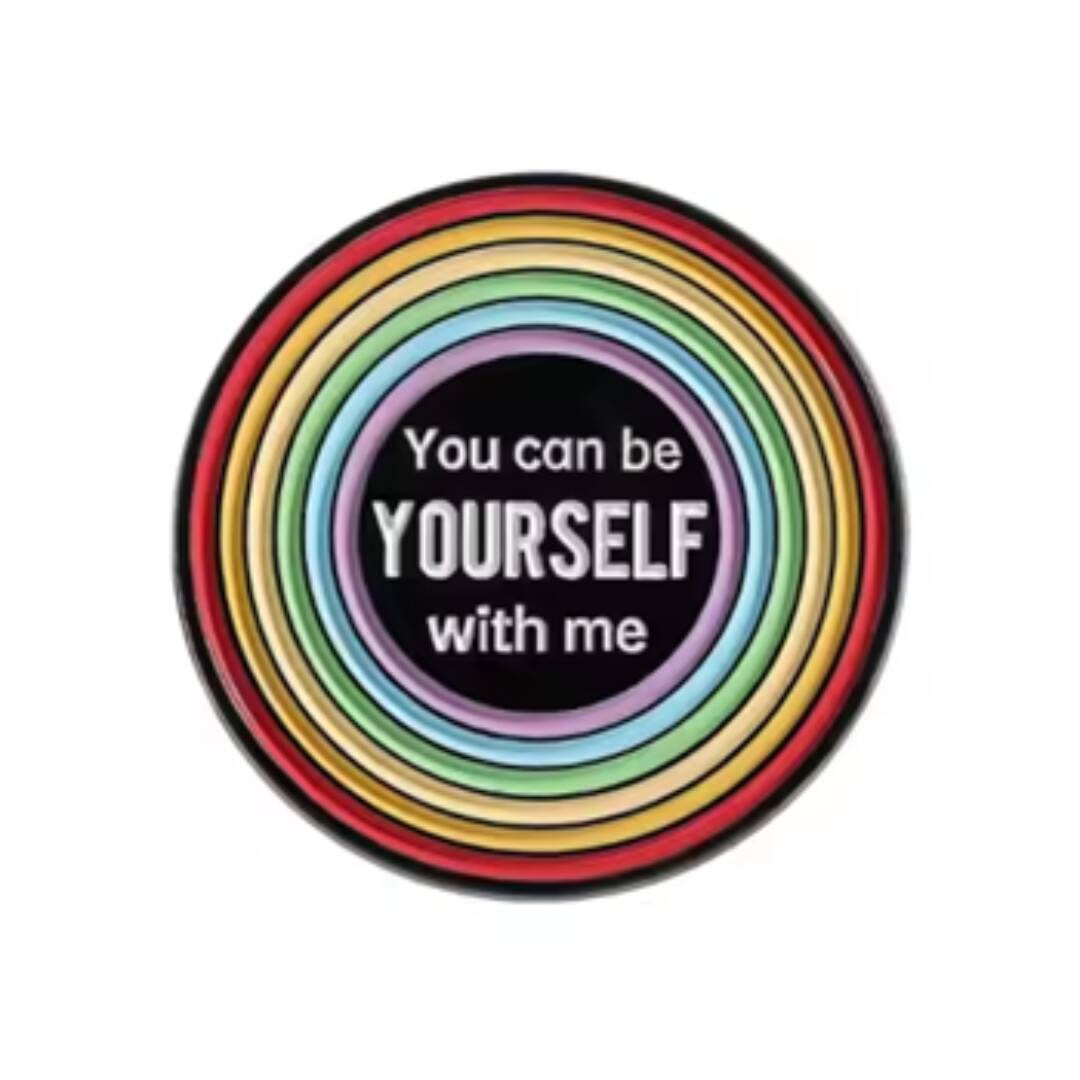 Pride pin med teksten