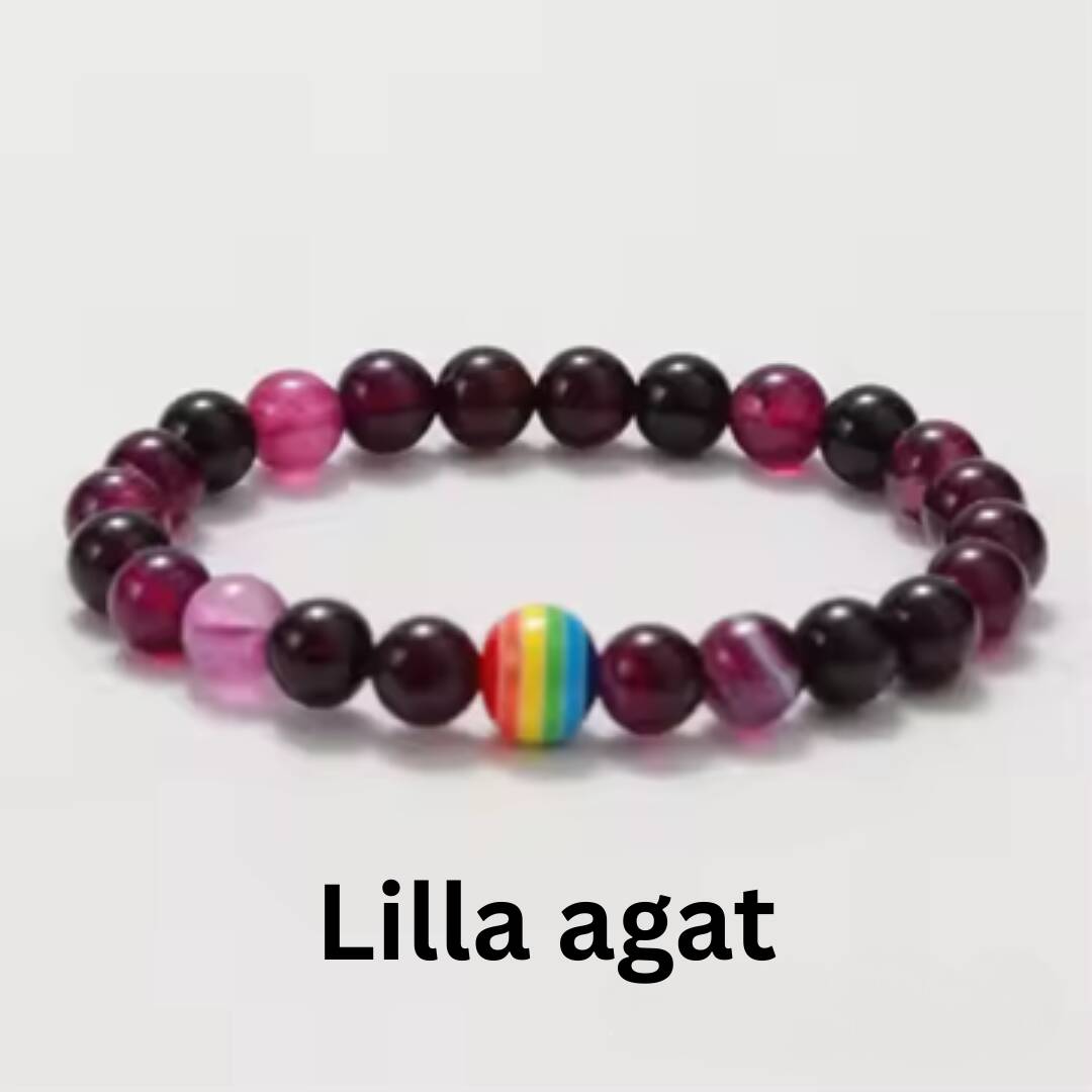 Et vakkert lilla agat pride armbånd.
