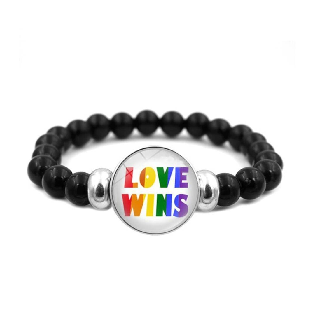Love wins pridearmbånd